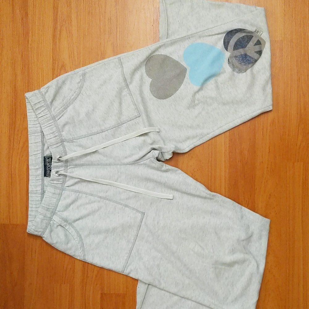 Sweatpants with Pockets!